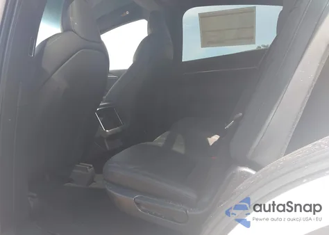 2025 Tesla Model X Long Range z USA, uszkodzony, nr VIN 7SAXCDE54SF468578